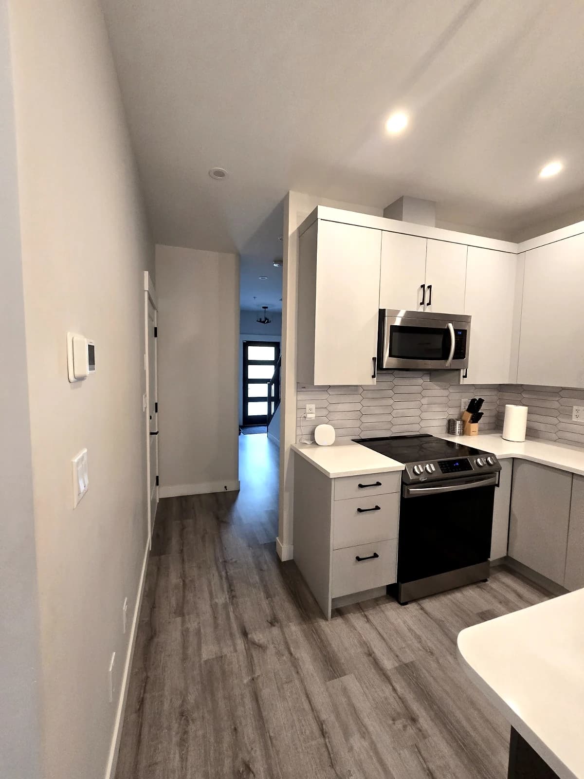 Kitchen & hallway at the Maitland townhouse